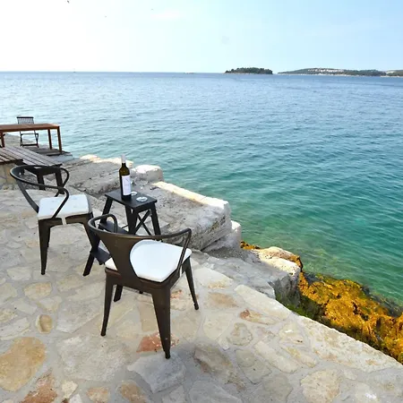 Seafront Oasis شقة *